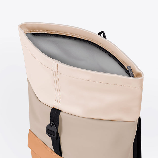 Jasper Medium Backpack